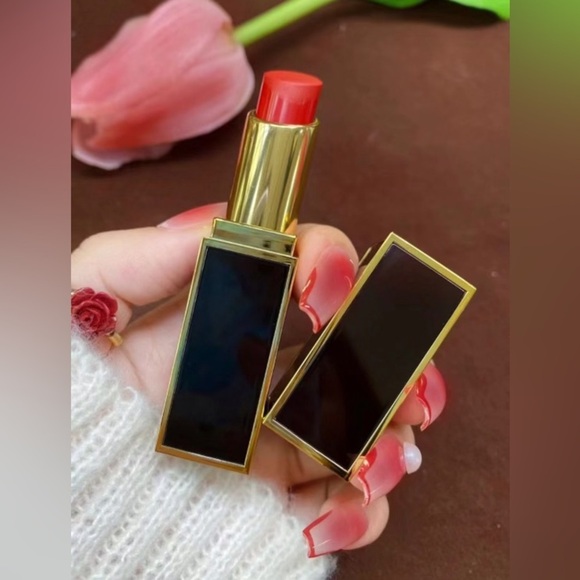 NEW TOM FORD Satin Matte Lip Colour lipstick-92 - Picture 9 of 10